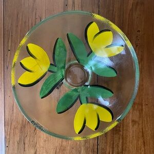 Kosta Boda Tulipa dish from Sweden